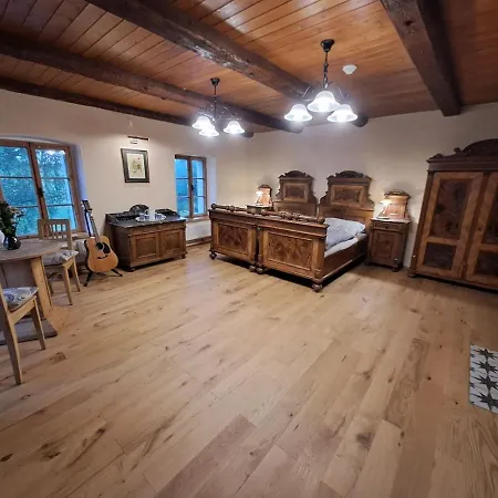 Casa vacanze Zátyní - Celý Objekt Dubá