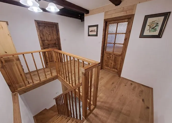 Zátyní - Celý Objekt Dubá